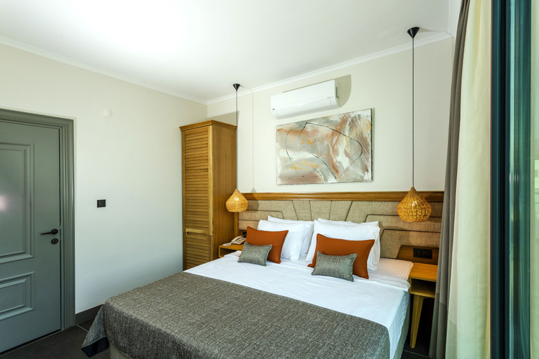 Bedroom 5, Yalıpark Beach Hotel, Bodrum