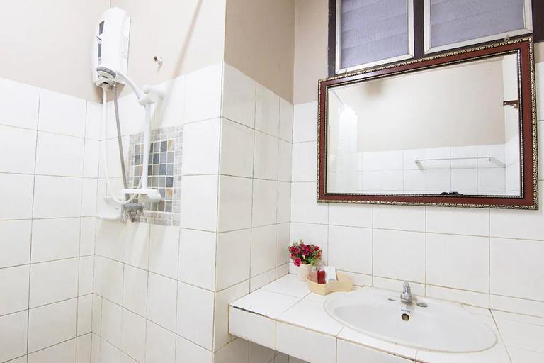 Bathroom 3