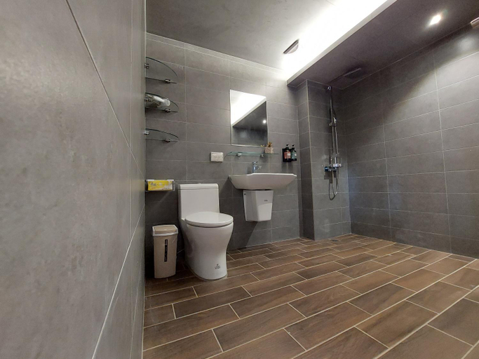 Bathroom 2, Yi Le Yi Le , Changhua