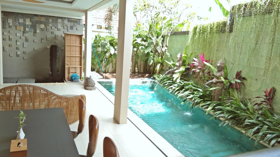 Swimming Pool 10