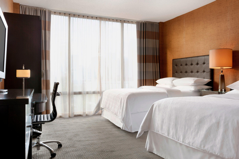 Sheraton Charlotte Hotel, Mecklenburg