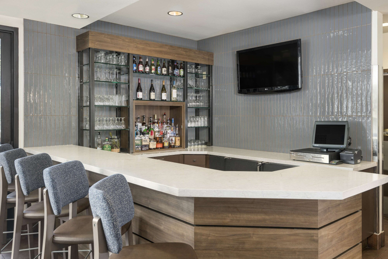 Food & Drinks 5, Hilton Garden Inn Scottsdale North/Perimeter Center, Maricopa