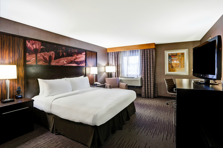 Bedroom 4, DoubleTree by Hilton Downtown Wilmington - Legal District, New Castle