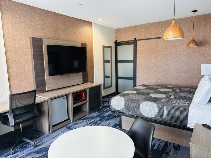 Bedroom 2, Palace Inn, Houston