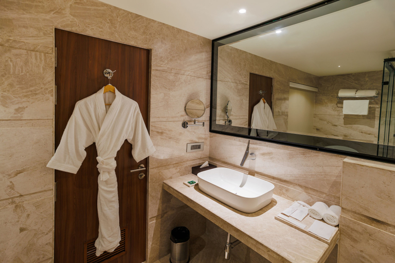 Bathroom 4, Hotel Golden Aura, Indore