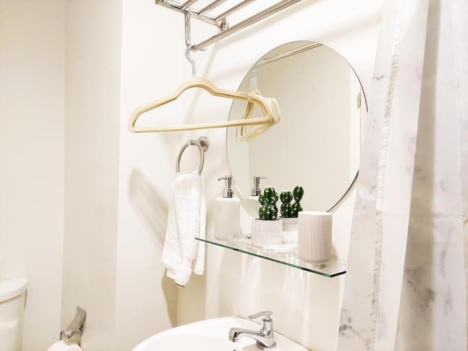 Bathroom 2, Serenity Stay Condo at 19th floor The Loop Tower Limketkai Center Lucky 19, Cagayan de Oro City