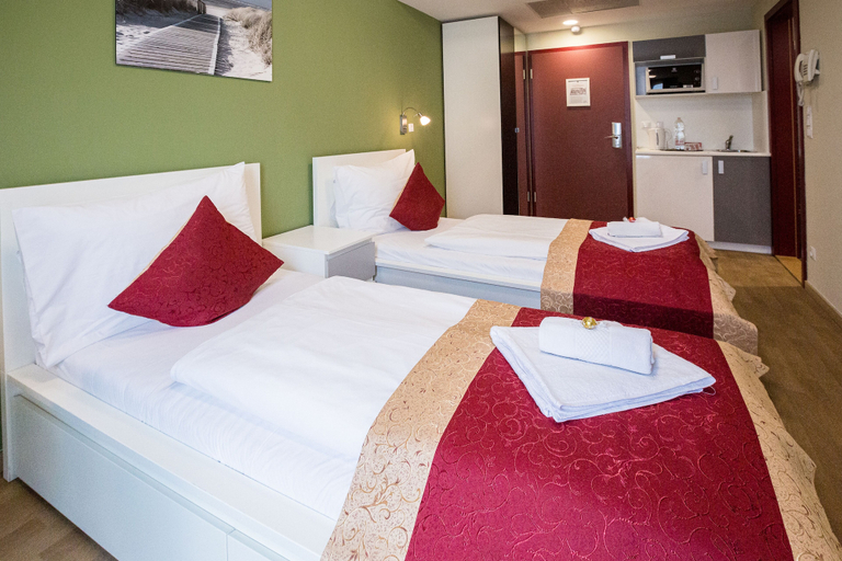 Bedroom 3, Di Verdi Imperial Hotel, Budapesti