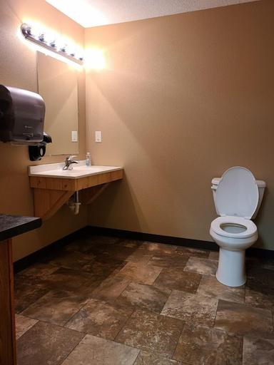 Bathroom 3, Legacy Lakeside Resort, Otter Tail