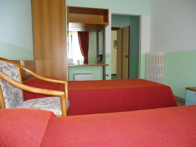 Others 3, Motel Boston, Teramo