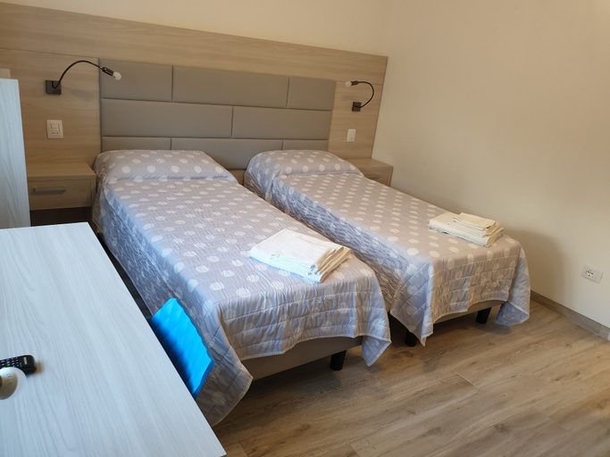 Bedroom 4, Il Sole e la Luna B&B in Garda, Verona