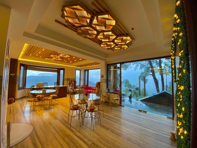 Public Area 2, WESTBERRY GARDEN VIEW SUNSET ROOM, Shimla