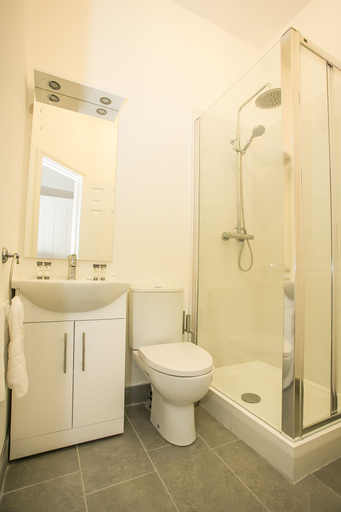 Bathroom 3, Grand Canal District Apartments, Dublin