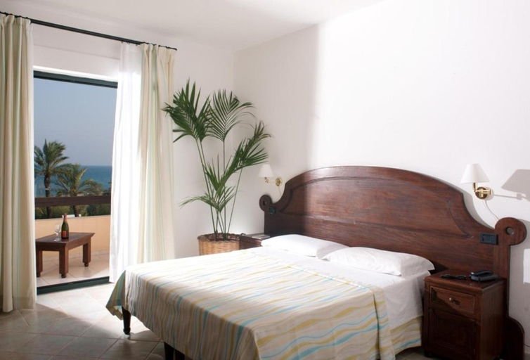 Bedroom 3, Hotel Mediterraneo, Ogliastra