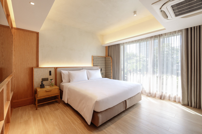 Bedroom 24