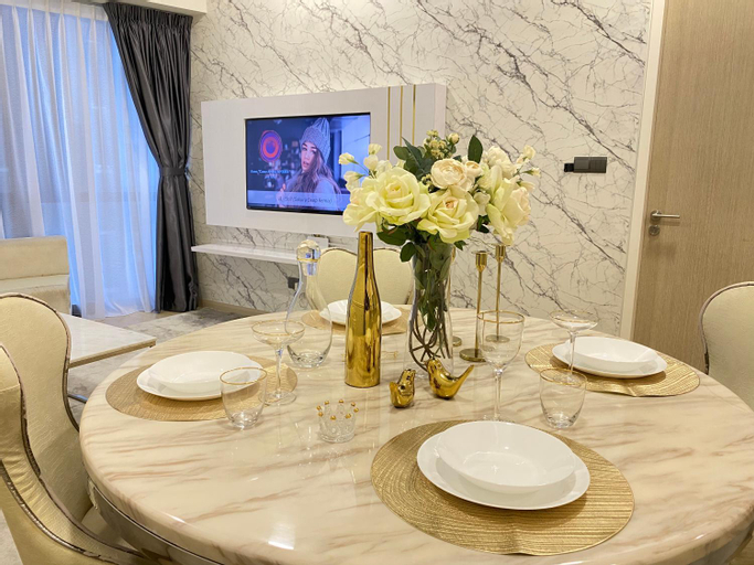 Dining Room 14