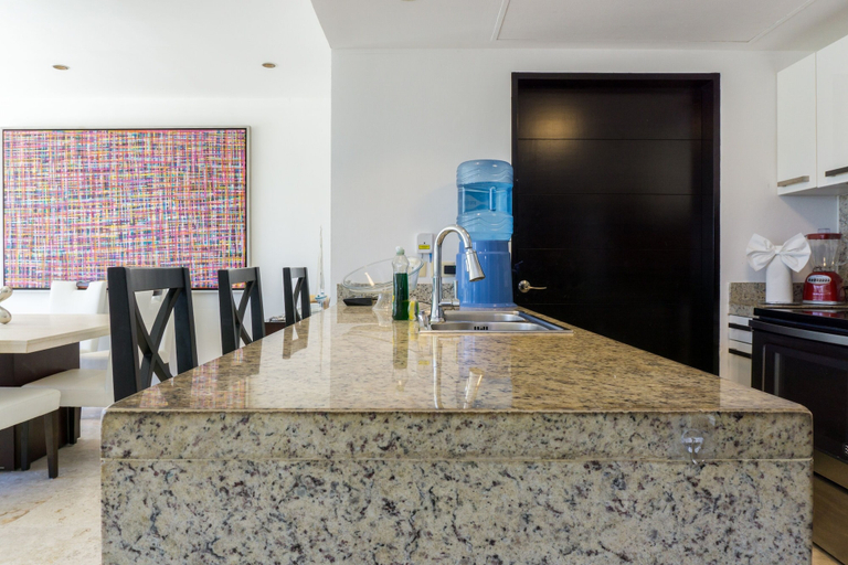 Dining 5, Elements 121 2 Bedroom Condo by RedAwning, Cozumel