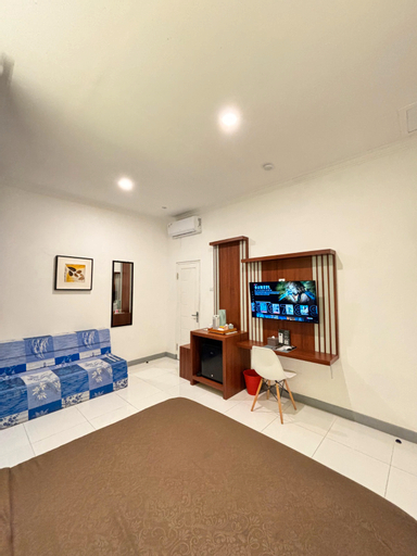Bedroom 9