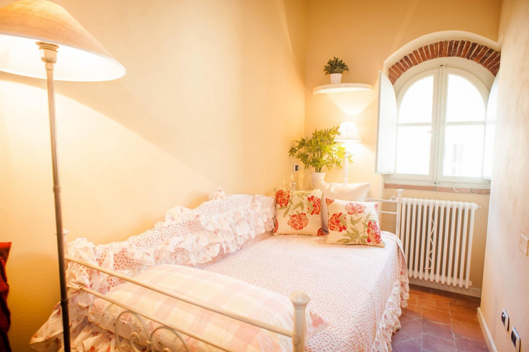 Room 2, Casa Daniela in Lucca, Lucca