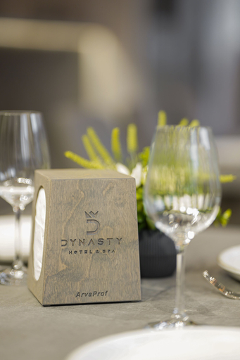 Food & Drinks 5, Dynasty, Yerevan