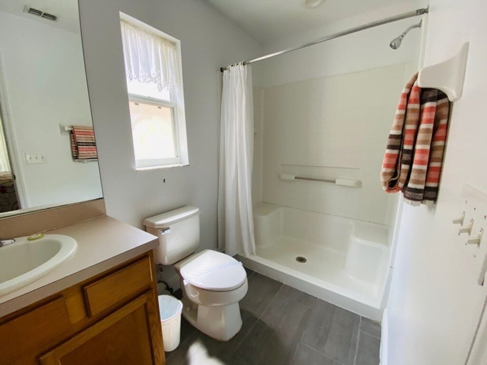 Bathroom 4, Southern Dunes For Golf Lovers! 4 Bedroom Home by RedAwning, Polk
