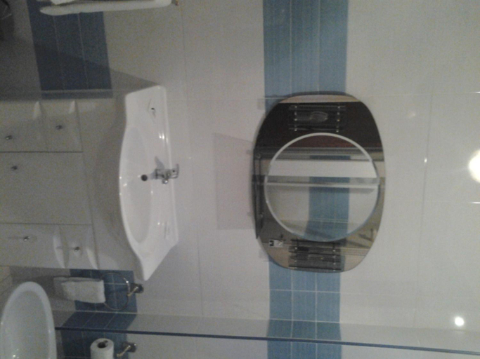 Bathroom 4, Residencial Pinto, Guarda