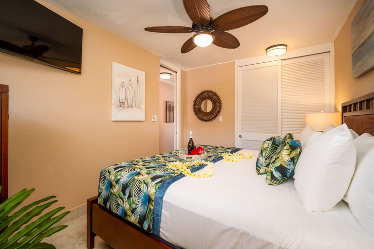 Bedroom 3, Kuleana 409 Oceanfront 1 bedroom 1 bath condo 1 Condo by RedAwning, Maui