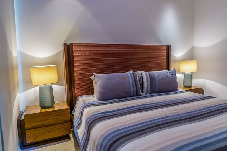 Room 5, Elements Garden House 11 2 Bedroom Condo by RedAwning, Cozumel