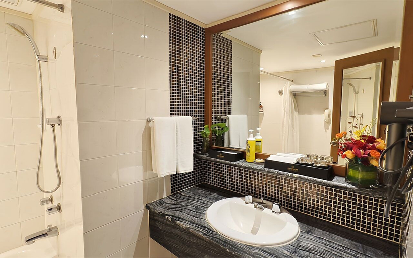Bathroom 4, Xi’an DaJing Castle Hotel, Xi'an