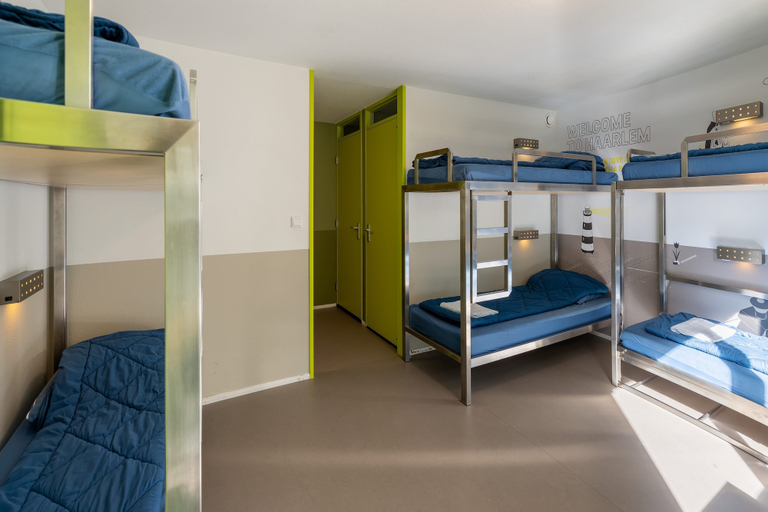 Bedroom 3, Stayokay Haarlem - Hostel, Velsen