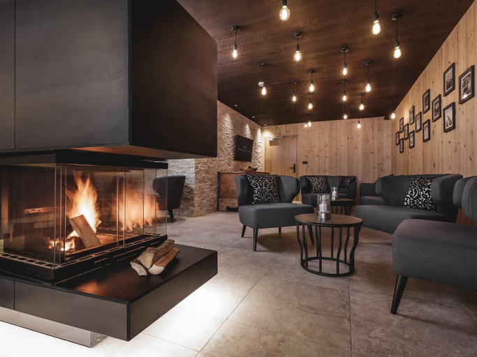 Public Area 3, Valentin Design Apartments, Imst
