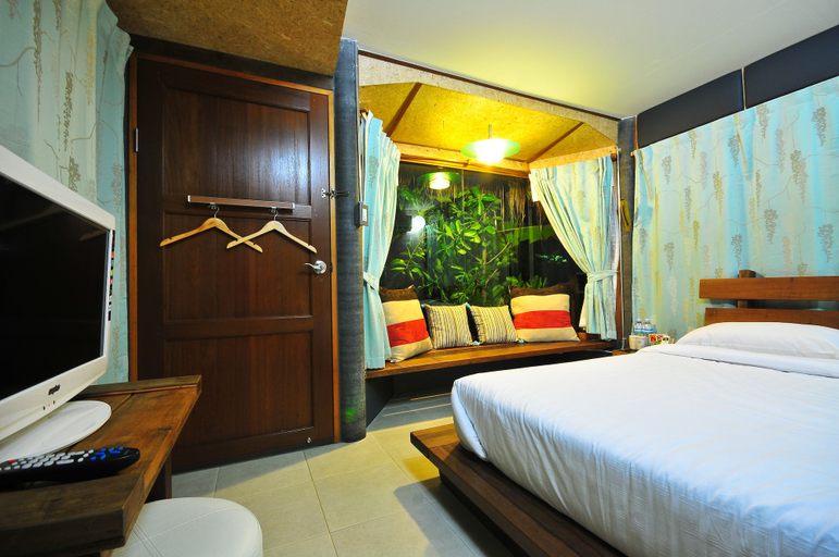 Bedroom 4, Cafe'@luv22, Phuket Island