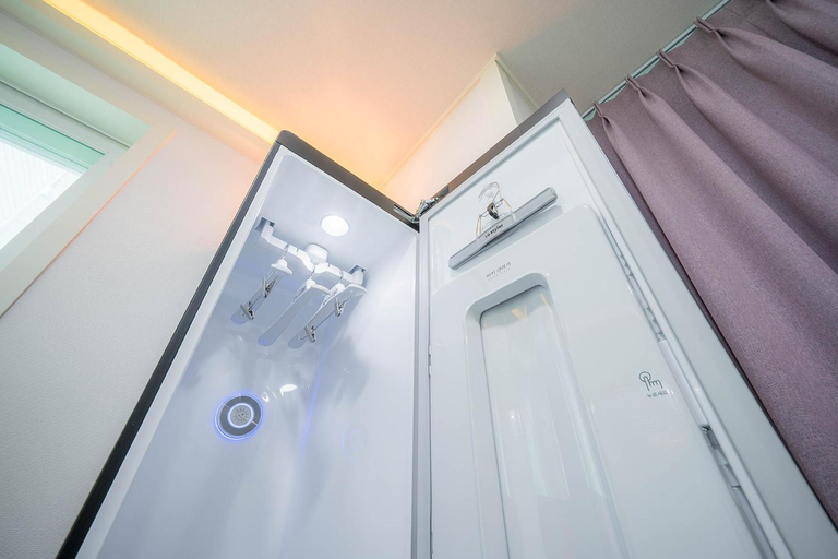 Bathroom 5, Gyeongju City Hall No. 25, Gyeongju