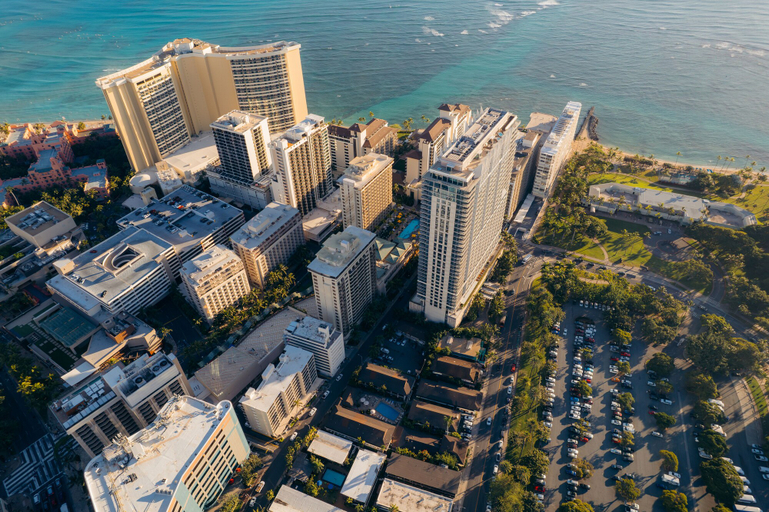 Exterior & Views 2, Waikiki Heritage Hotel, Honolulu