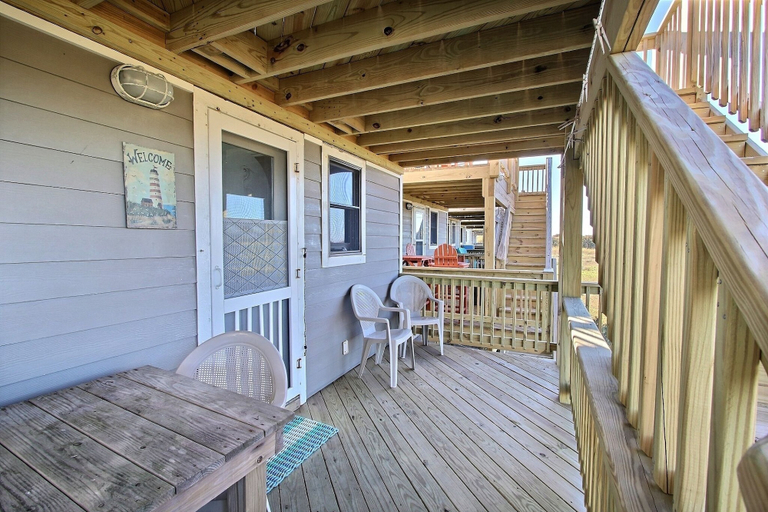 Property grounds 2, 2 Cabana By The Sea Studio Bedroom Condo by RedAwning, Dare