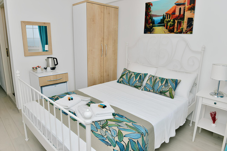 Bedroom 2, Valitsa Otel, Bozcaada
