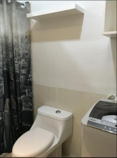 Bathroom 11