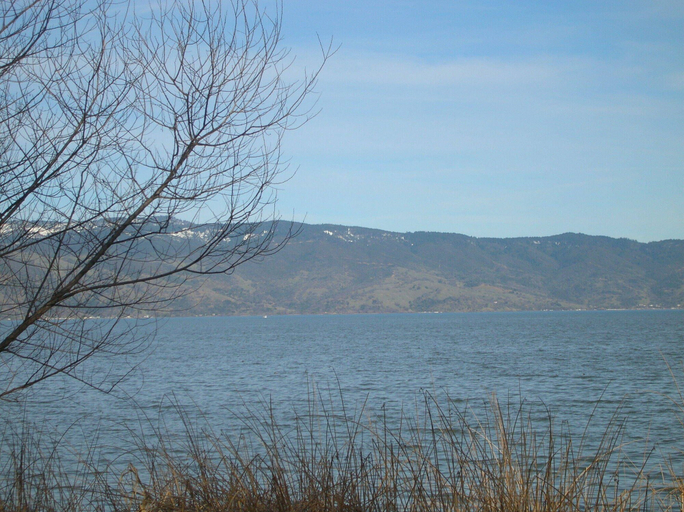 Others 4, Rainbow Lodge, Lake