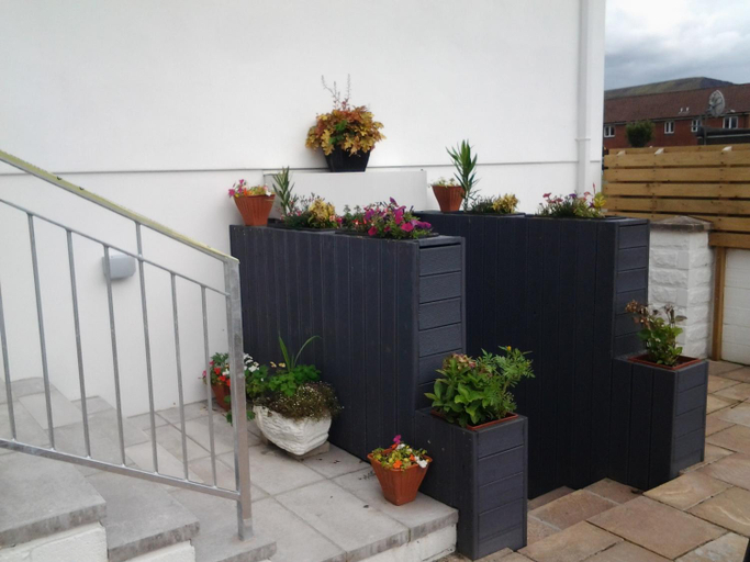 Others 3, Lady Charlotte Guest rooms triple rooms, Merthyr Tydfil