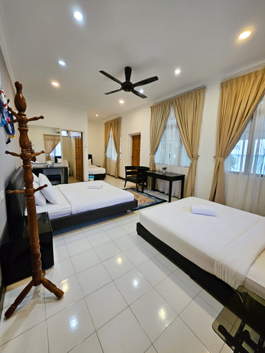 Bedroom 4, Little Heaven by Sky Hive, A Beachfront Villa, Pulau Penang