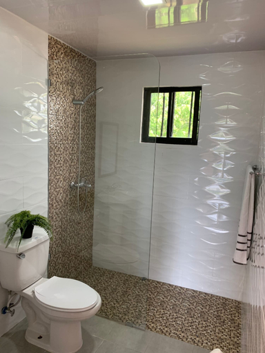 Bathroom, Stylish 2r-2b Apt Near the Beach and Main Street, Sosua