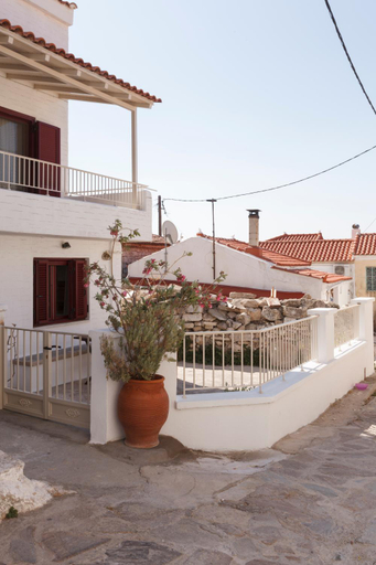 Others 5, Elina's house, North Aegean