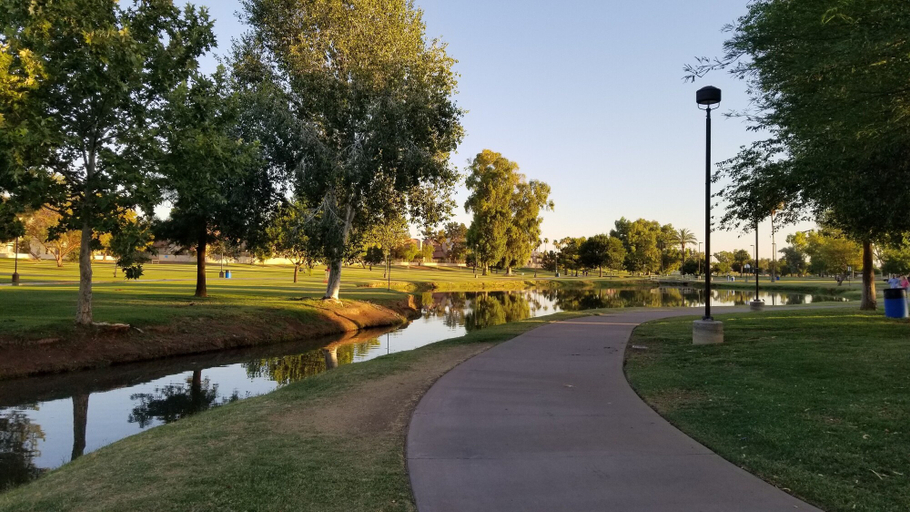 Property grounds 4, 239-Fully Furnished with WiFi by RedAwning, Maricopa