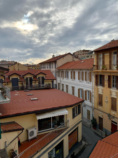 Exterior & Views, Casa Dei Nonni, Imperia