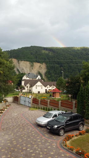 Others 4, Karpatska Mria, Iaremchans'ka