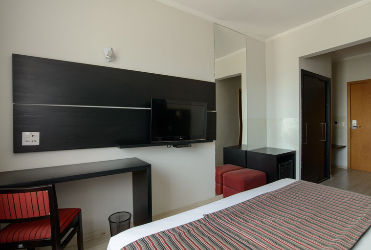 Bedroom 4, Faro Hotel Taubaté, Taubaté
