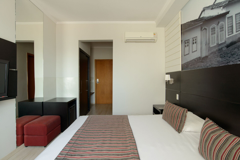 Bedroom 4, Faro Hotel Taubaté, Taubaté