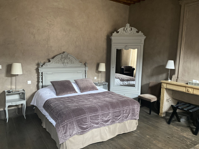 Bedroom 2, Hôtel de La Tour, Ain