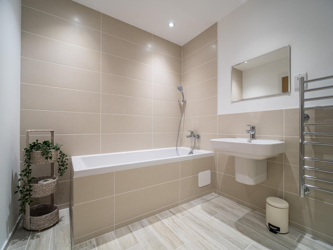 Bathroom 2, Taymore Lodge, Perthshire and Kinross