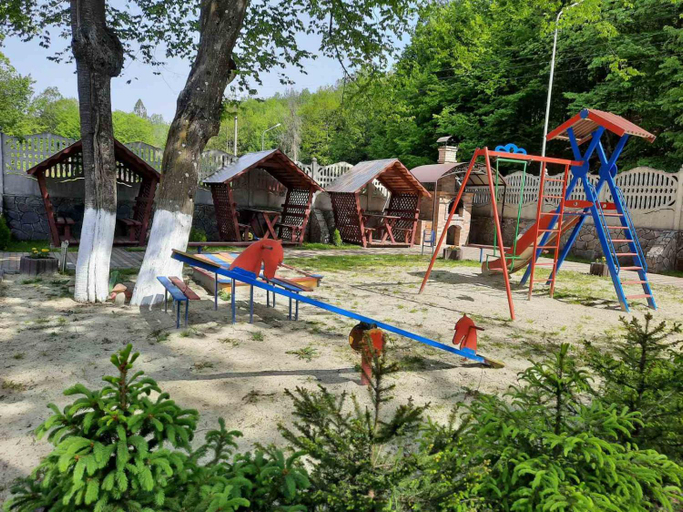 Facilities 3, Apartments in Polyana, Svaliavs'kyi