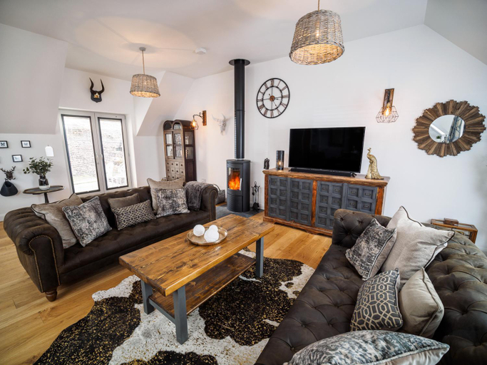 Others 3, Taymore Lodge, Perthshire and Kinross